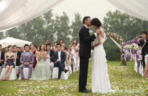 大婚当日，女婿哭着求原谅,大婚当日女婿痛哭求原谅，真相令人唏嘘